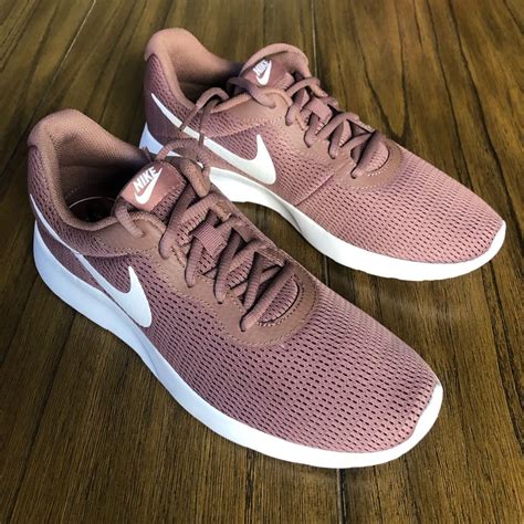 mauve color Nike shoes